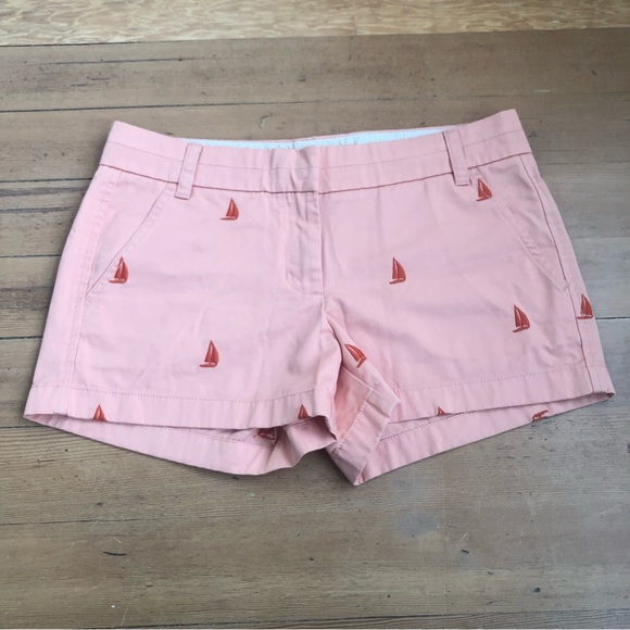 J. Crew Chino broken-in sailboat shorts Sz 6 ⛵️ - Picture 1 of 7